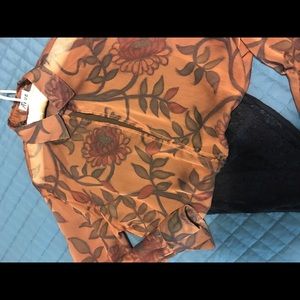 Blouse/bodysuit